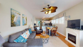 Litchfield Lakeside Oasis 2BR Villa near the Beach